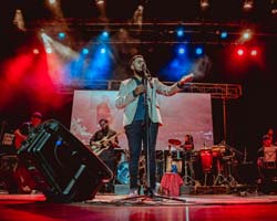 Concerts & Live Shows